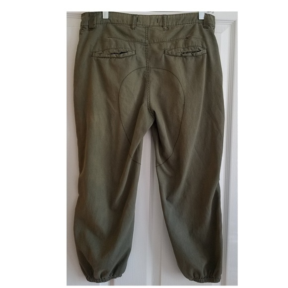 Free People Capris - Size 4 - Picture 2 of 8